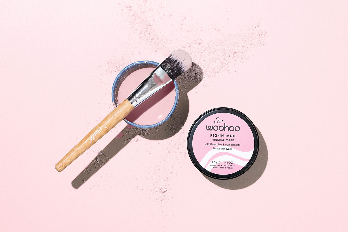 How to use your 'Pig In Mud' Mineral Mask (+ brush and bowl!)